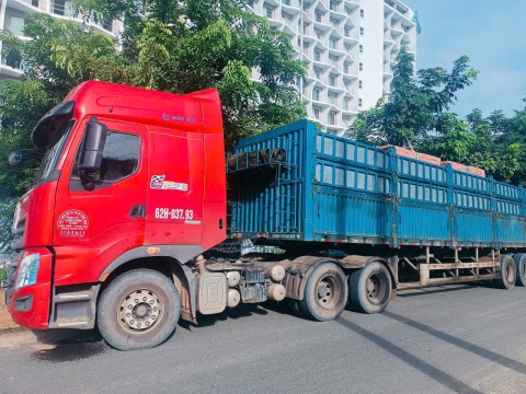 GIAO HÀNG CHUYÊN NGHIỆP VÀ TẬN TÂM CỦA  GẠCH TUYNEL CAO CẤP BÍCH HUYỀN